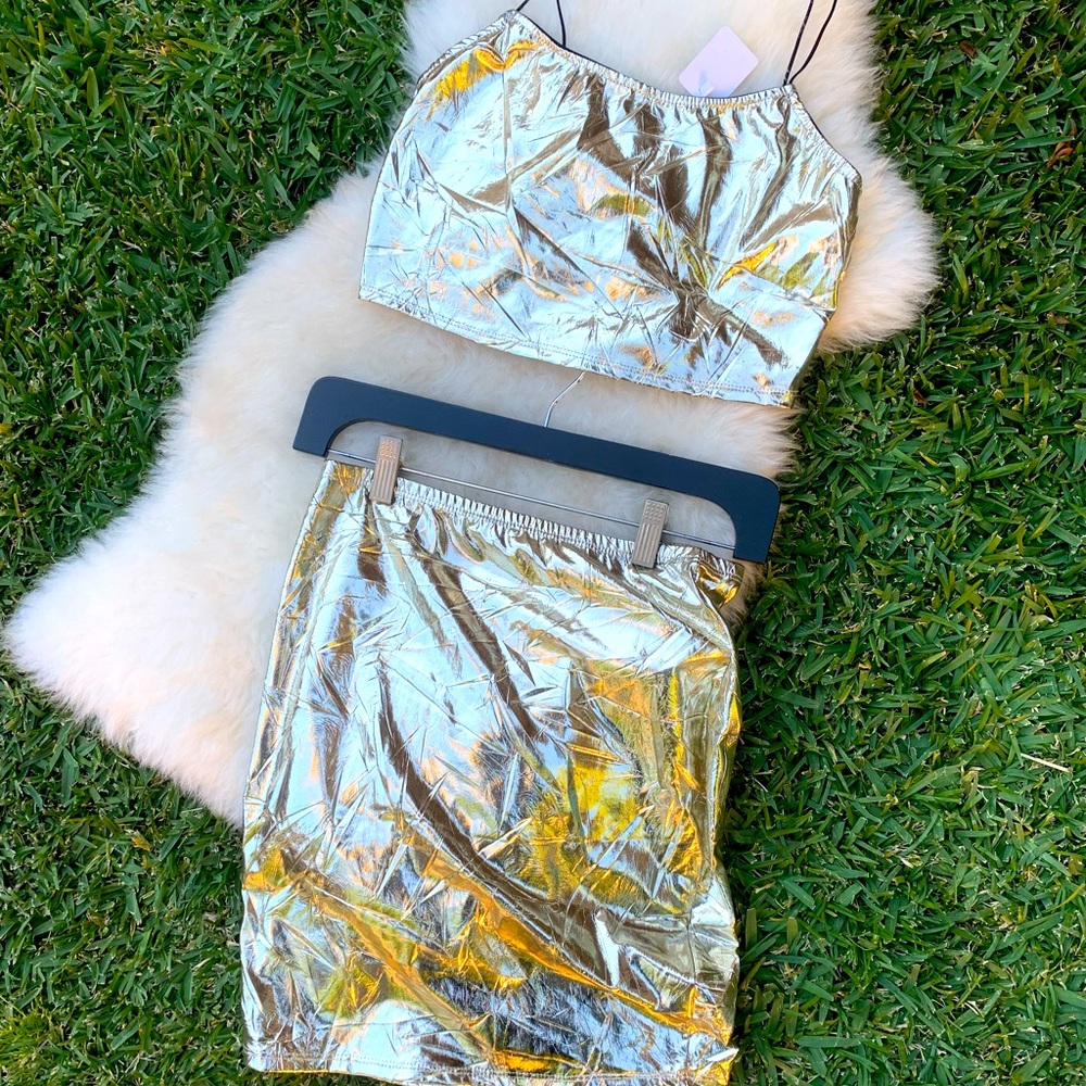 2/ $20 Metallic Gold 2 Piece Set